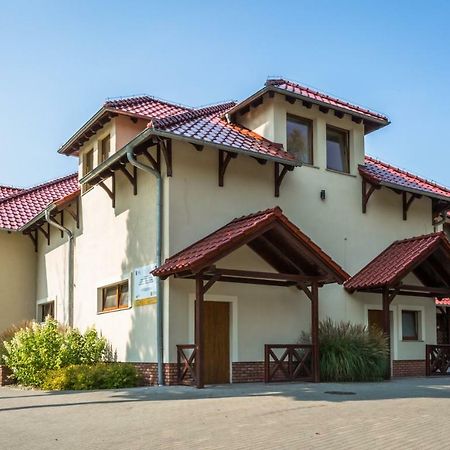 Hotel Nad Borkiem Kosarzyn  Exteriér fotografie