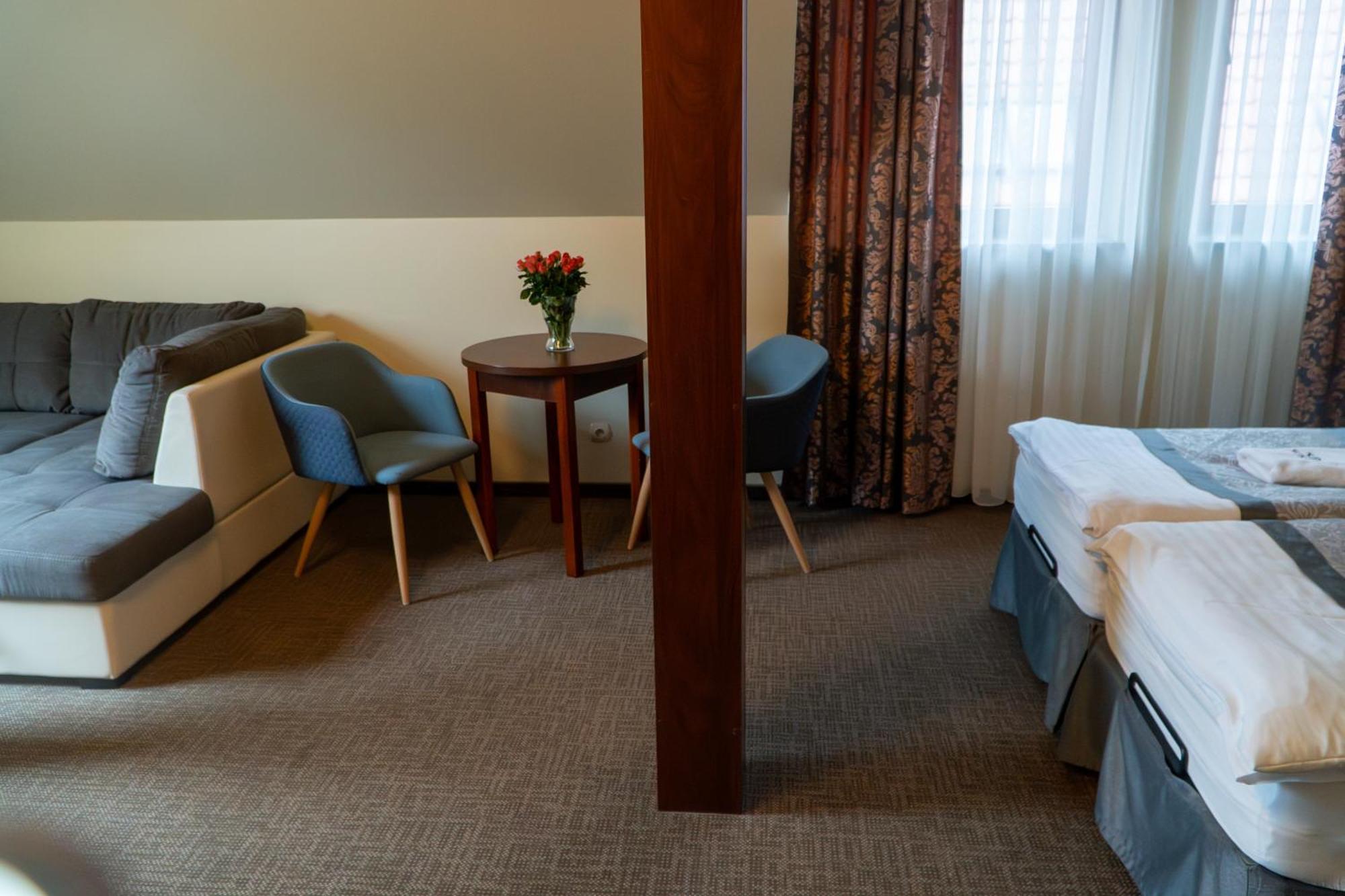 Hotel Nad Borkiem Kosarzyn  Exteriér fotografie