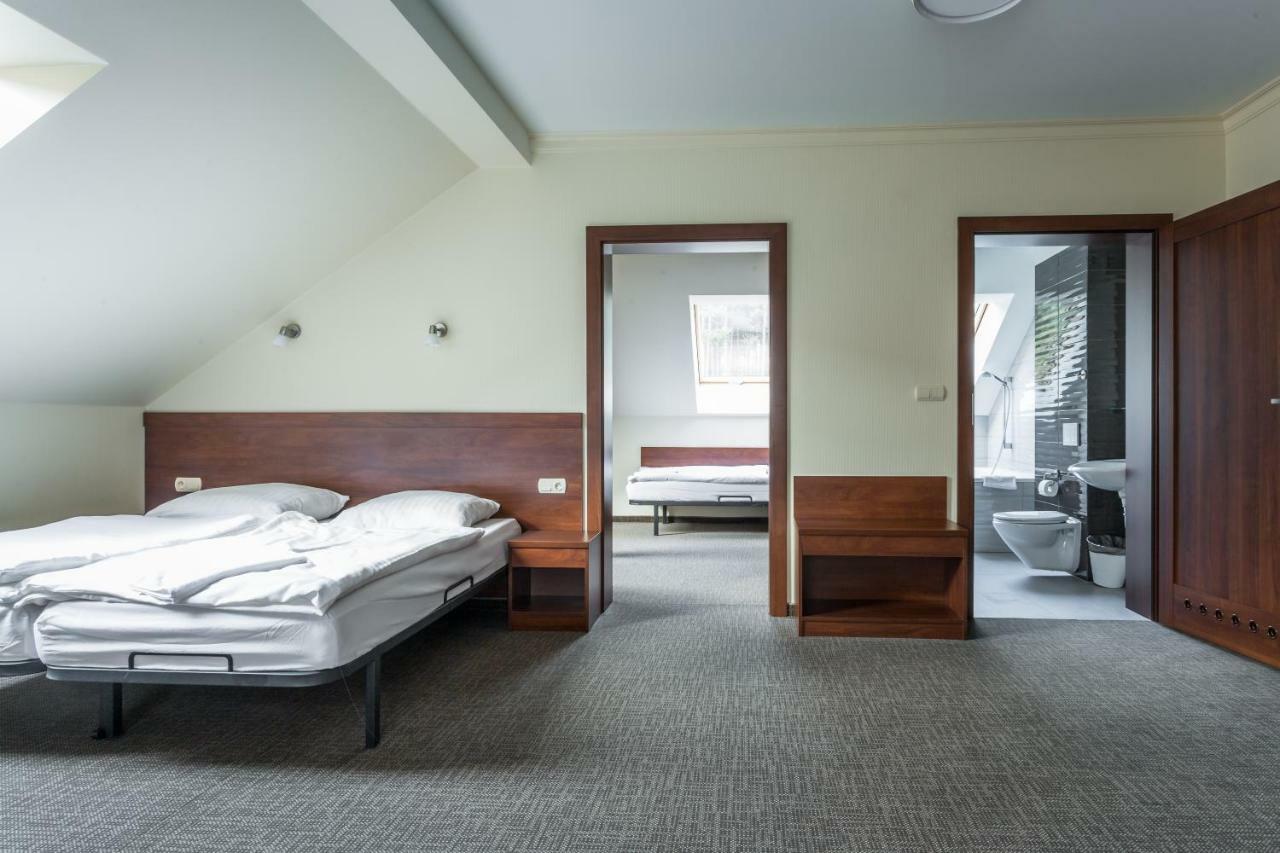 Hotel Nad Borkiem Kosarzyn  Exteriér fotografie